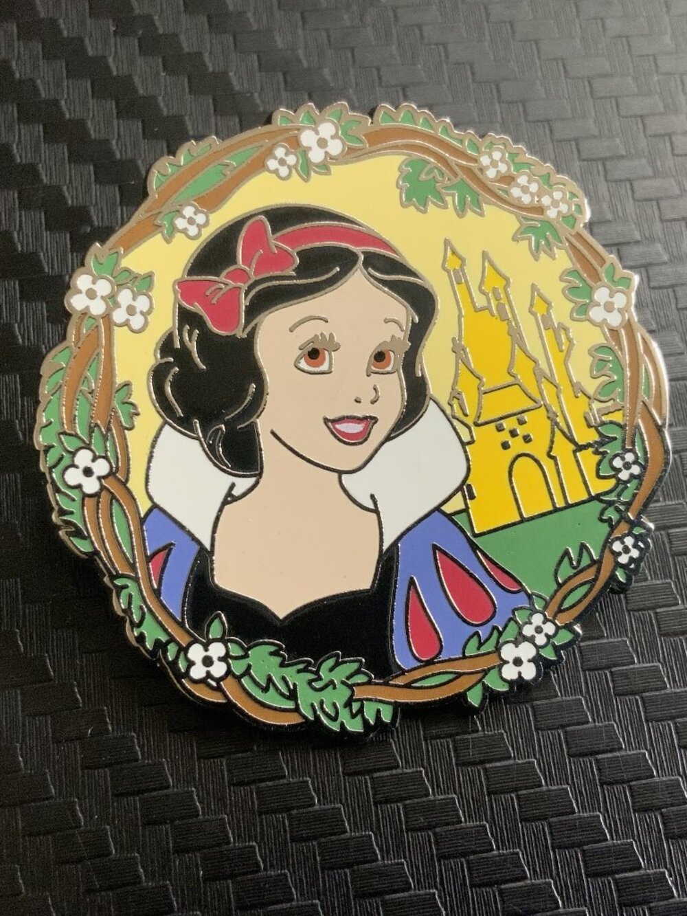 2022 Disney Parks Disney Princess Mystery Box Pin